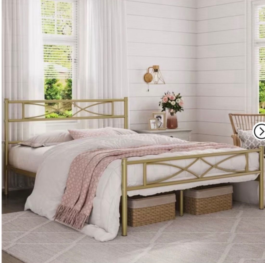 Antique Gold Queen Bed Frame 613712