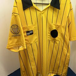 US Federation Soccer Referee Jersey Mens. Lg Official Sports Long Sleeve Yellow.