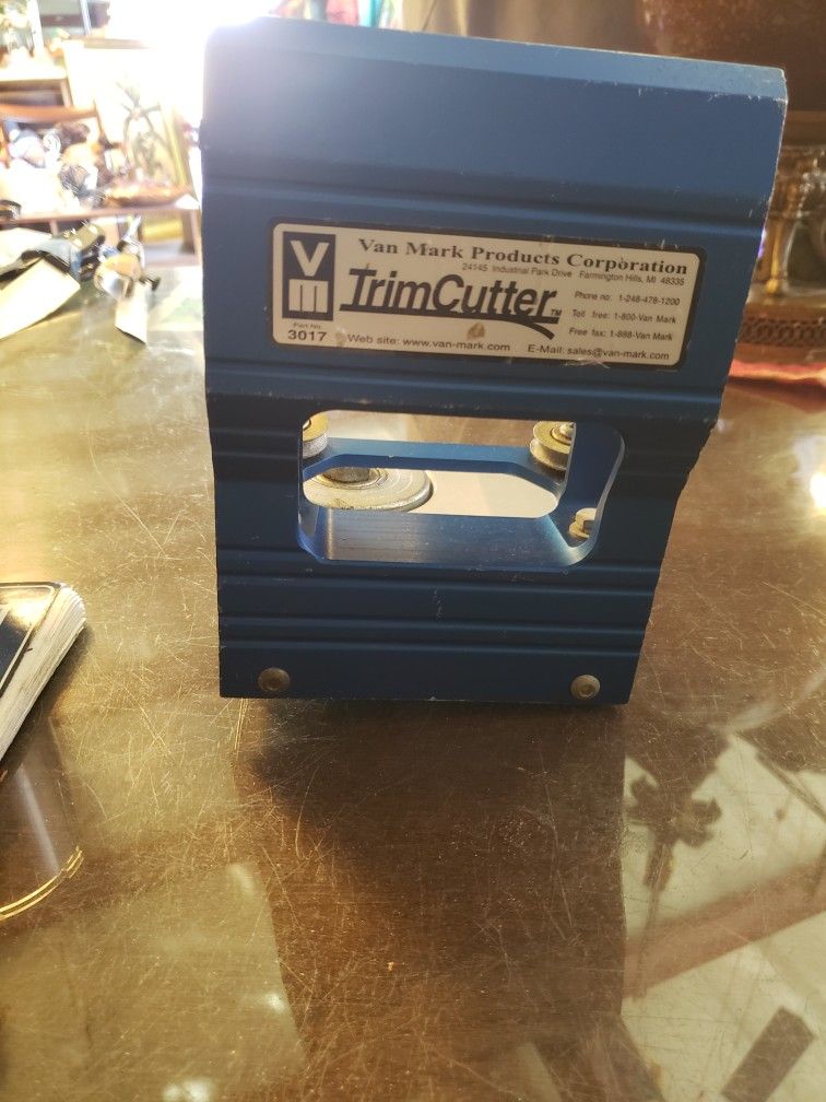 Van Mark Trim Cutter