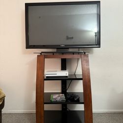 Wood, Glass & Metal TV Stand 