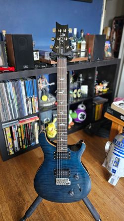 PRS SE Custom 22 with USA 85/15 Humbuckers and more.