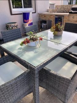 Dinning table set