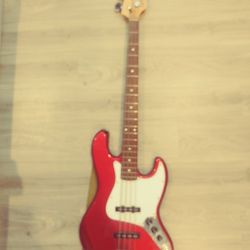 Squire Affinity J-Bass