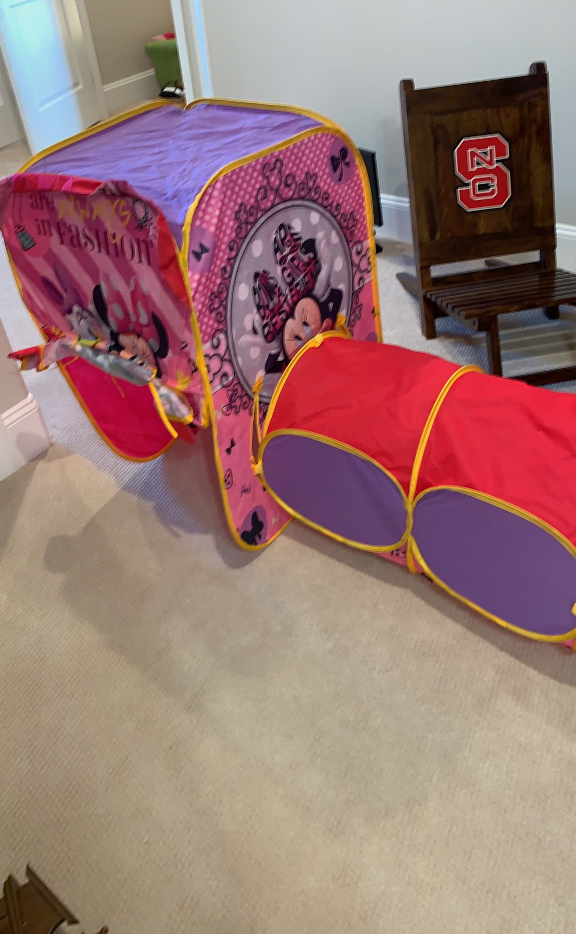 Minnie Mouse playtent
