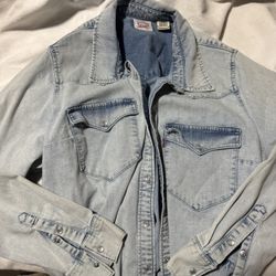 Levi’s Top 2X 
