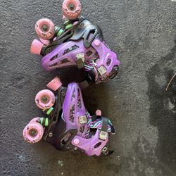 Skates OFFERS ACCEPTED 