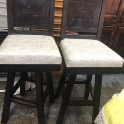 Swivel Wood Stool