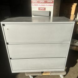 Filing Cabinet 