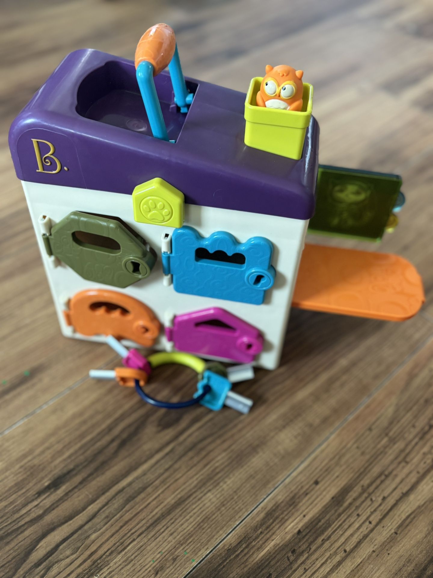 B. toys by Battat Vet Kit-Pretend Play
