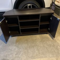 TV Stand-$15.00