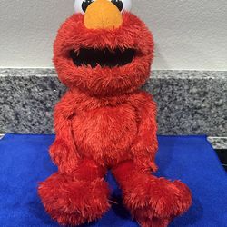 2018 Tickle Me Elmo Talking Plush Doll