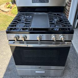 GE Gas Stove 