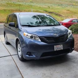 2013 Toyota Sienna