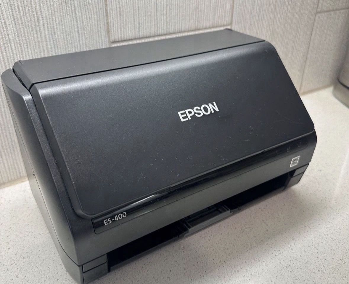 Epson WorkForce ES-400 Color Duplex Document Scanner for PC and Mac, Auto Document Feeder (ADF) 