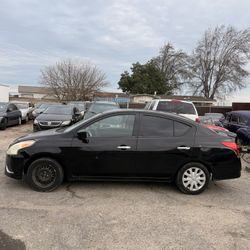 2015 Nissan Versa 