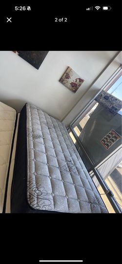 Twin mattress