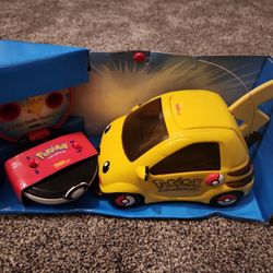 Vintage Pokémon Pikachu Electronic l Car Tiger Nintendo 2000 Y2K