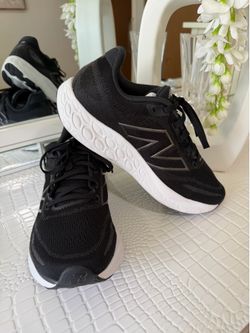 New Balance Fresh Foam 680 V8 Men's Running Shoes Size 8 For Men, And Woman 9.5, Perfect Condition Used Two Times Only, Clean..
