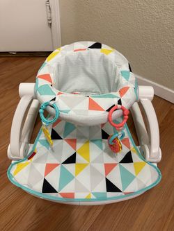 Fisher-Price Portable Baby Chair Sit-Me-Up Floor Seat with Developmental Toys & Machine Washable Seat Pad, Starlight Bursts