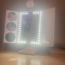 Vanity Makeup Mirror 