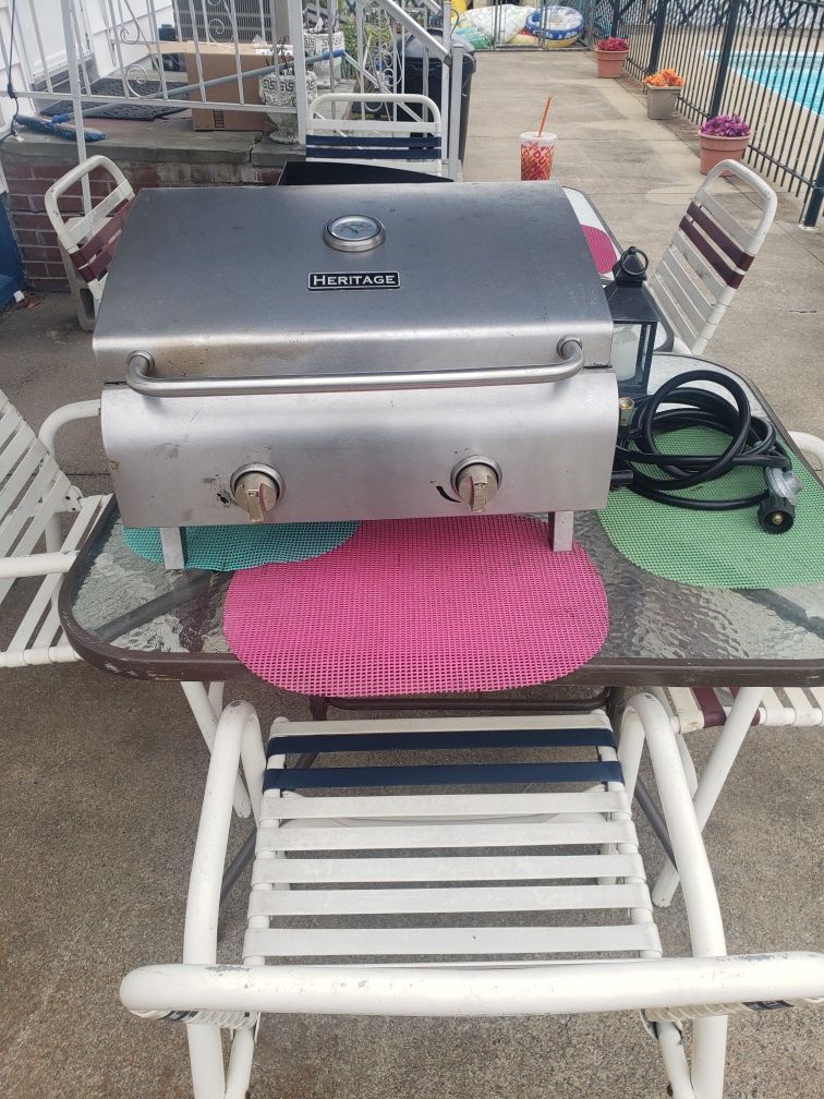 Camping grill and 10ft hose