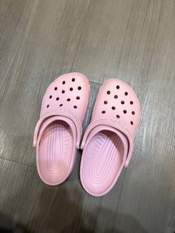 Pink crocs