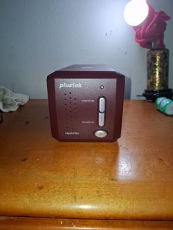 Plustek OpticFilm Film Scanner