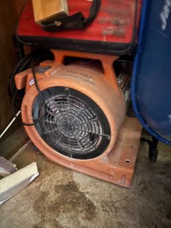 Moving sale read whole post