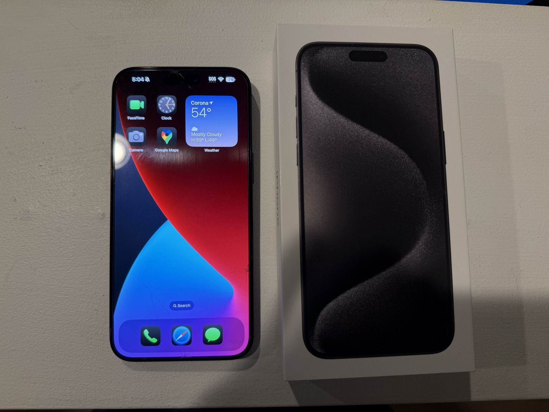 iPhone 15 Pro Max Unlocked In Perfect Condition!