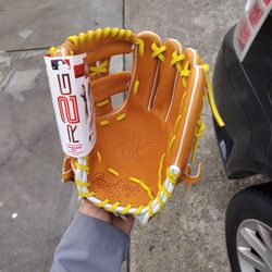 Brand New Rawlings Heart Of The Hide 111/2 In