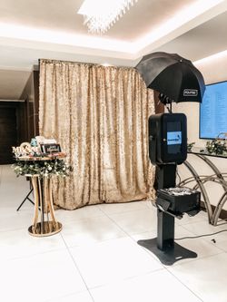 Photo booth (for sale)