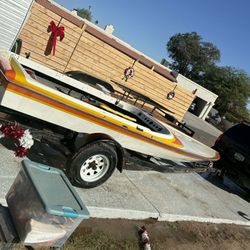 Jet boat and Trailer
