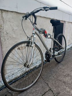 SCHWINN Adult Bike 27" Wheels