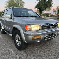 1999 Nissan Pathfinder 4WD