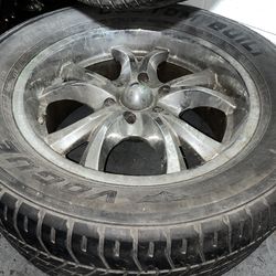 Chevy Truck Rims 6X5.5 or 6X139.7 (305/50R20)