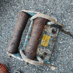 Heavy Duty Cable Pulling Roller / Pipe Guide (10,000 lb Capacity)