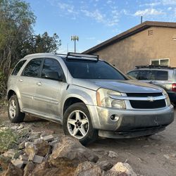 2005 Chevy Equinox 4 W-D