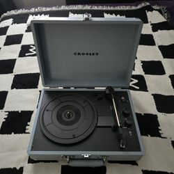 Crosley CR8005F-TN Cruiser Plus Vintage 3-Speed Bluetooth in/Out Suitcase Vinyl Record Player Turntable, Tourmaline
