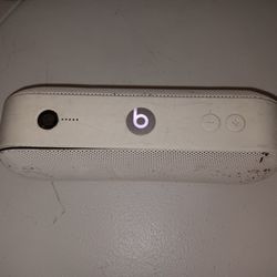 Beats Pill Speaker 