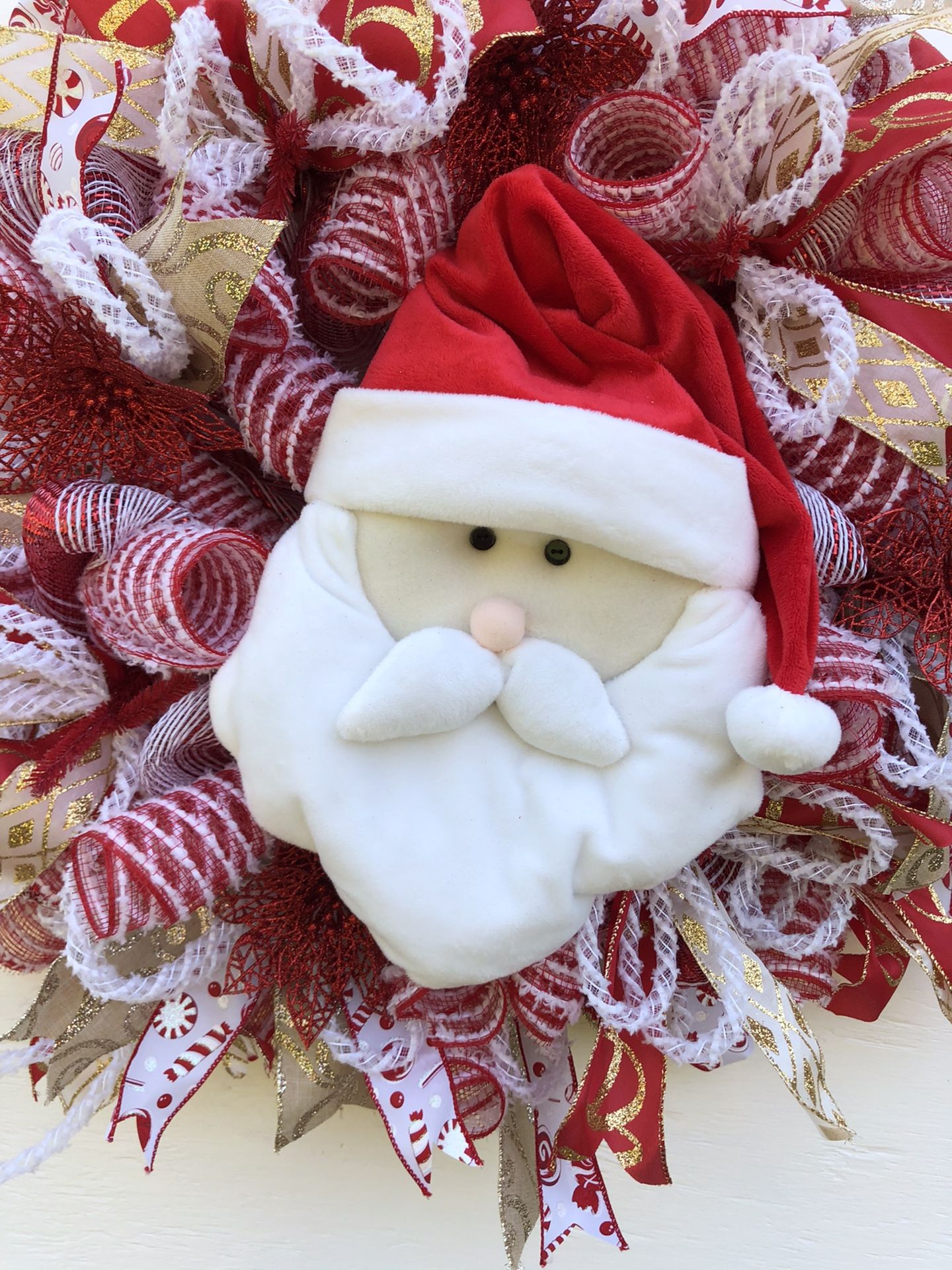 Santa mesh wreath