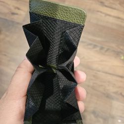 Mbacco Wallet - Olive Green color