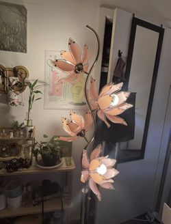 Modern Lotus Blossom Floor Lamp