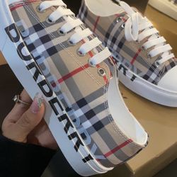 Burberry Shoes Women’s 