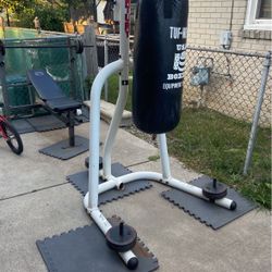 Heavy Bag  And Stand