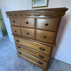 All Wood 5 Drawer Dresser