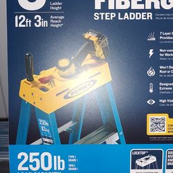 Werner 8 Ft Tall Fiberglass Ladder Brand New 250 Lb Capacity 