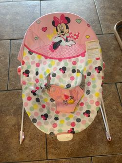 Minnie Baby Girl Bouncer 