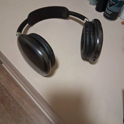 Blu Tooth Headphones
