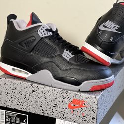 DS Nike Air Jordan 4 Bred Reimagined Size 12
