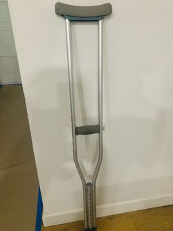 Adjustable Crutches